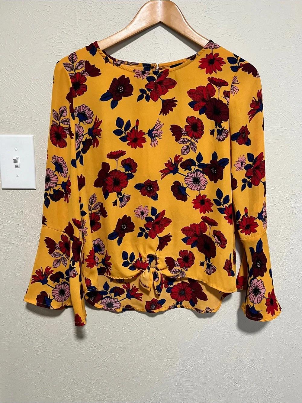 art class Mustard Floral Tie-Front Blouse